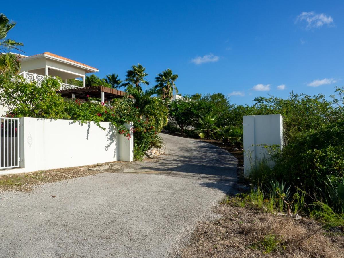 Villa Happy View Willibrordus Exterior photo