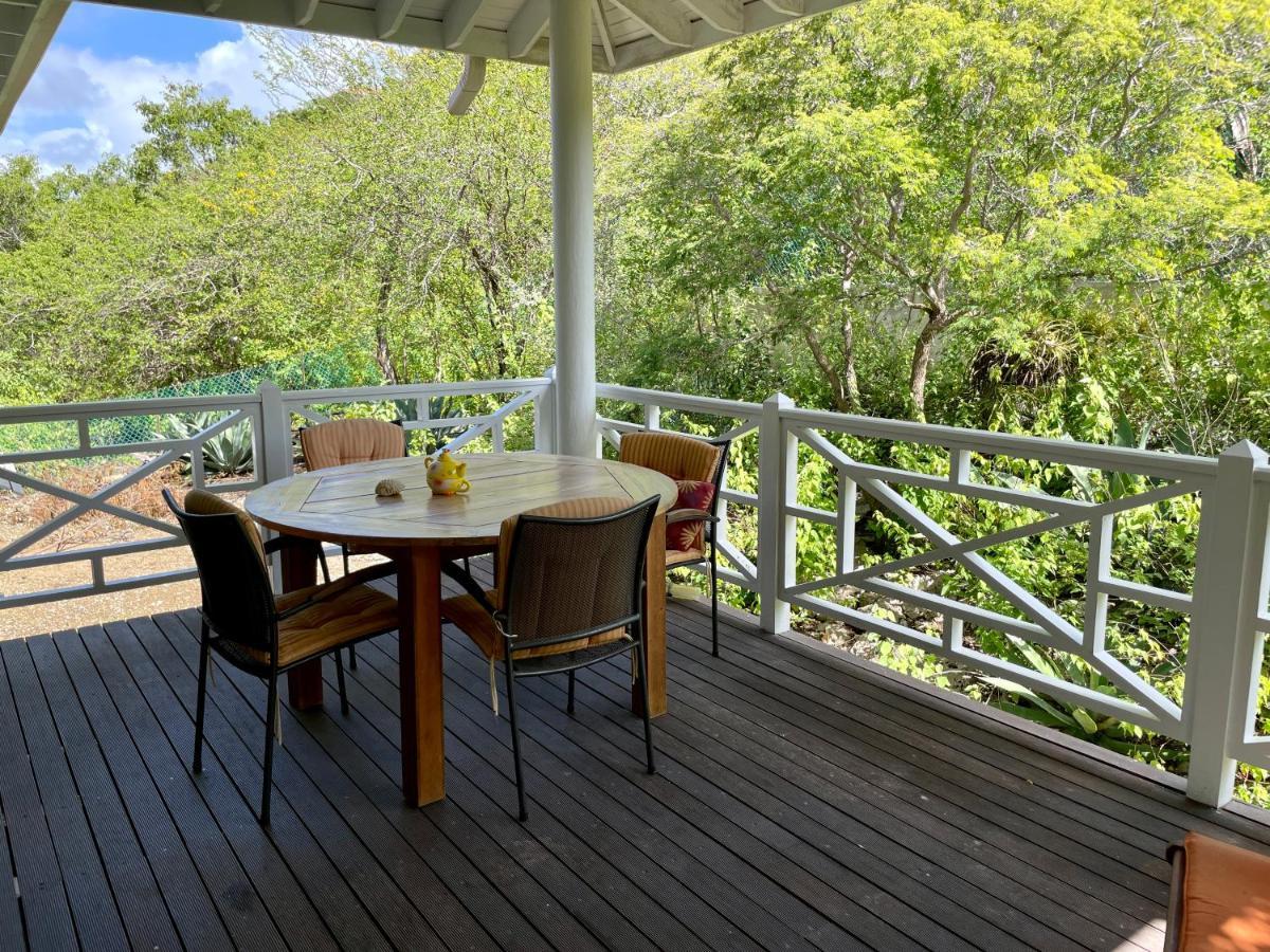 Villa Happy View Willibrordus Exterior photo
